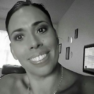 Meet your Posher, Yolanda