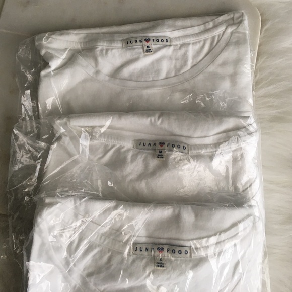 LAST ONE❗️ I broke up with gym! tee - Picture 2 of 2