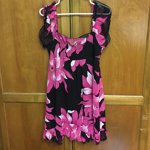 Floral printed dress 🌺