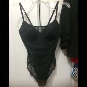 Dkny black lace body shaper bra bodysuit