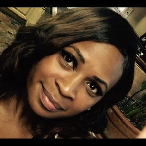 Meet your Posher, Tanika