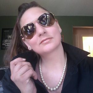 Meet your Posher, Dawn