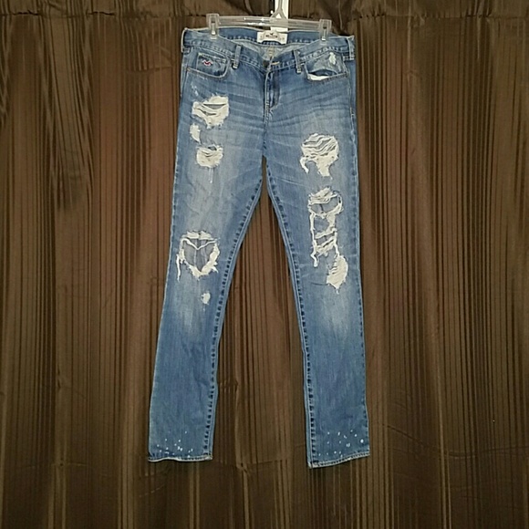 Hollister straight/skinny distressed jeans