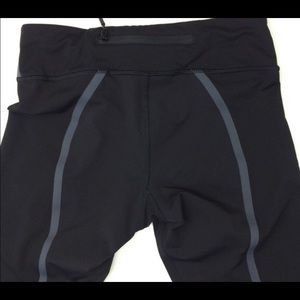 💥Lululemon athletics fitted crop running pants