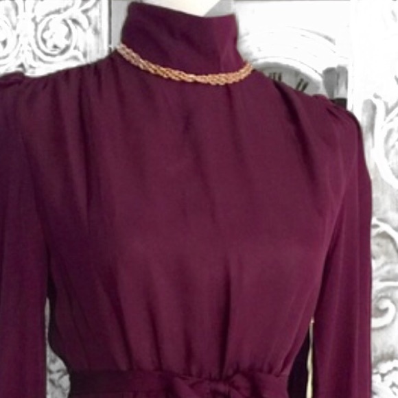 Silk Nicole Dress - Picture 6 of 7