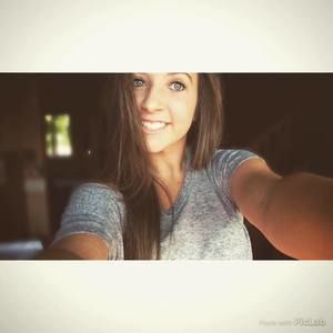Meet your Posher, Mikayla