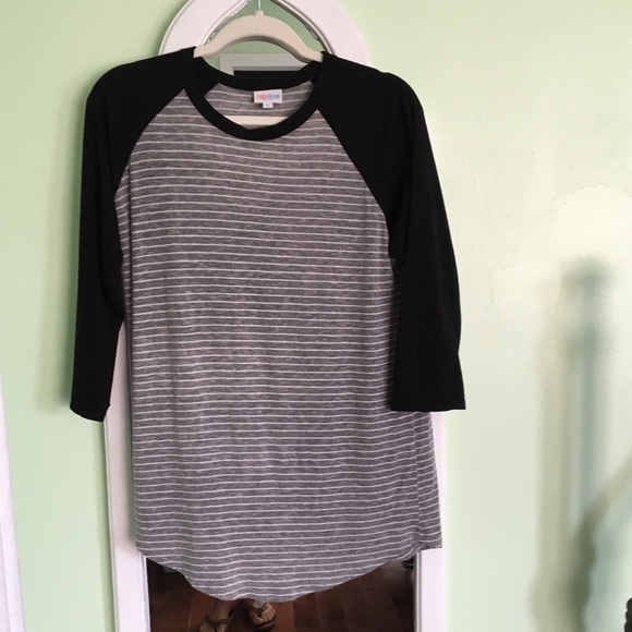 NWOT Med LuLaRoe Randy Black Grey Stripes