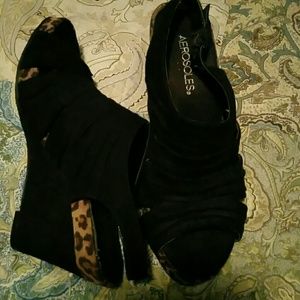 Leopard print Aerosoles slouched wedge