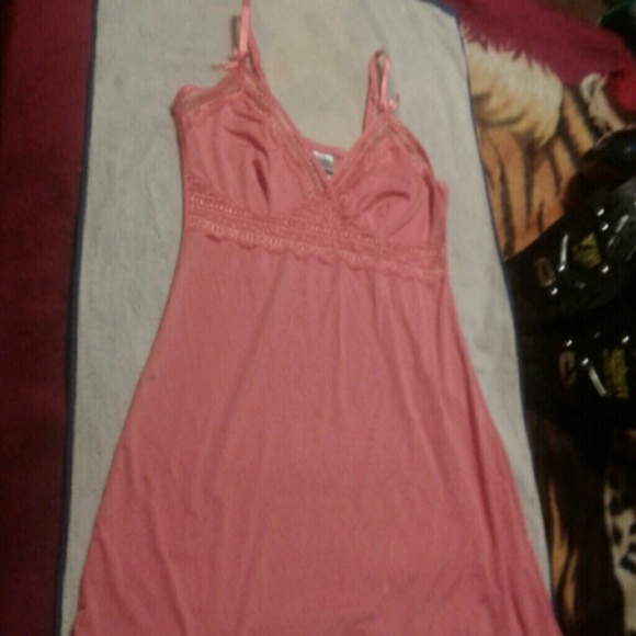 very cute night gown