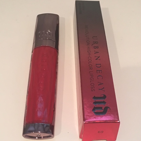 Urban Decay Revolution High-Color Lipgloss - 69