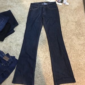 DL1961 Milano boot cut size 28 dark denim