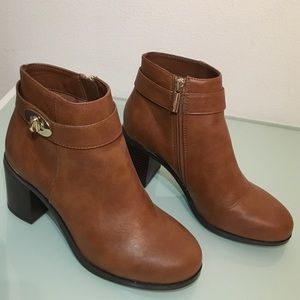 Cognac Booties