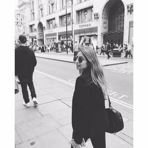 Meet your Posher, Lexi