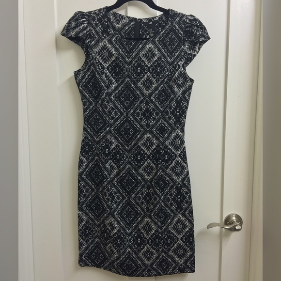 Printed sheath dress
