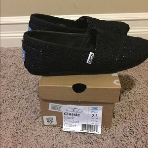 Toms black crochet glitter