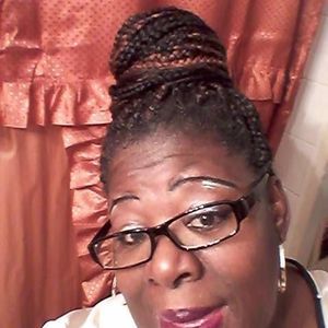 Meet your Posher, Minnie