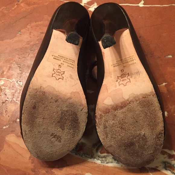 Shoes - Picture 2 of 2