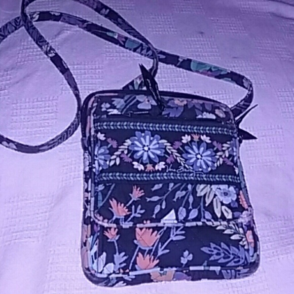 Vera Bradley cross body bag.