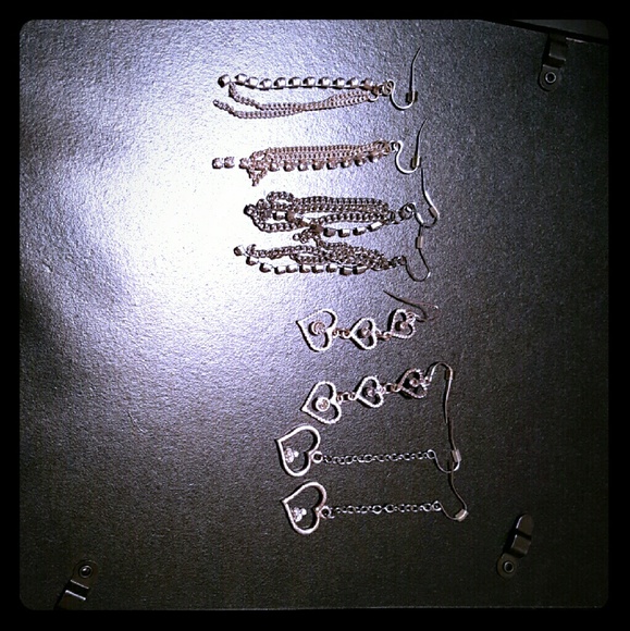 4 set of silver earrings