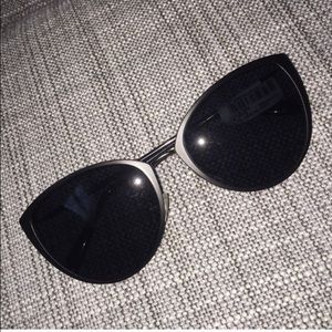 Oliver Peoples Jaide Sunglasses