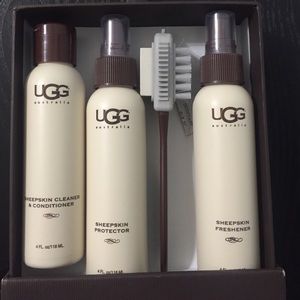 Ugg care kit.