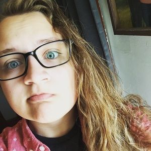 Meet your Posher, Adriana