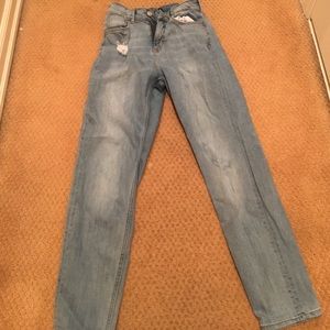 High waisted jeans
