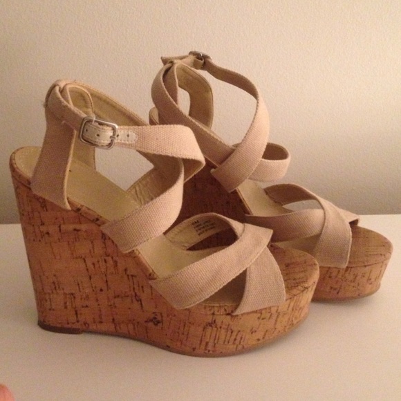 Tan wedges