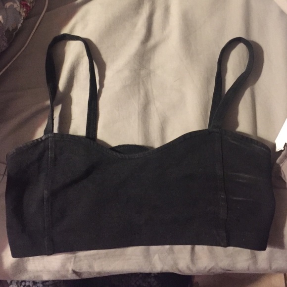 Brandy Melville bralett