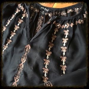 🌺Lucky Brand Peasant Top NWOT🌺