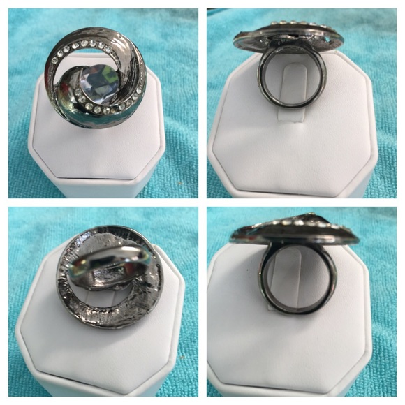 Elegant Rhinestone Snail-Like Ring