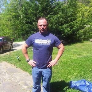 Meet your Posher, Tad