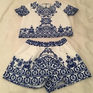 Two piece set