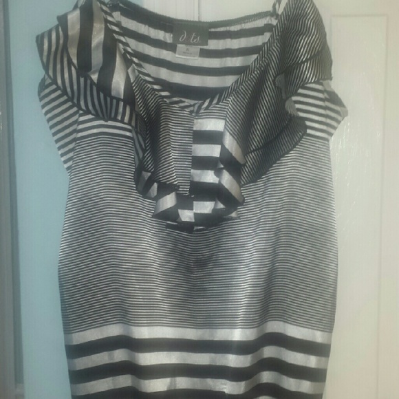 Striped top - Picture 2 of 2