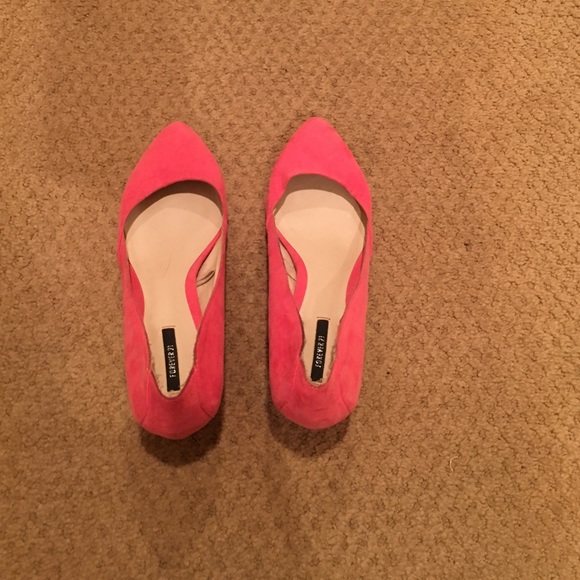 pink heels