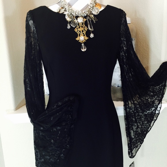 Tahari Belinda Cocktail Dress - Picture 2 of 4