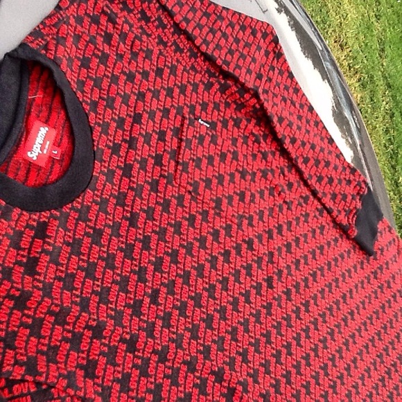 ⛔️SOLD⛔️Supreme "I Love You" Jacquard L/S Tee