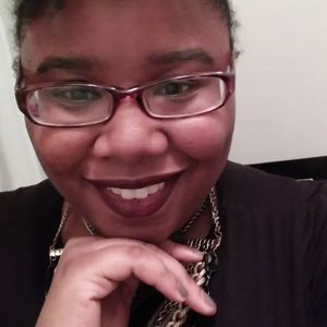 Meet your Posher, Simone