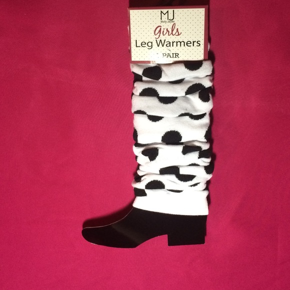 Molly Jacobs leg warmers