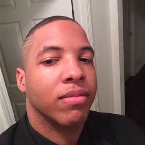 Meet your Posher, Donneal