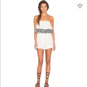✨FLASH SALE✨ NWT Embroidered strapless romper