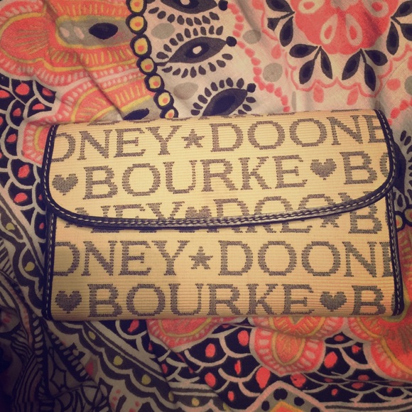 Dooney and Bourke wallet