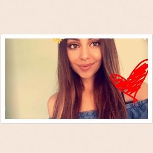 Meet your Posher, Vanessa