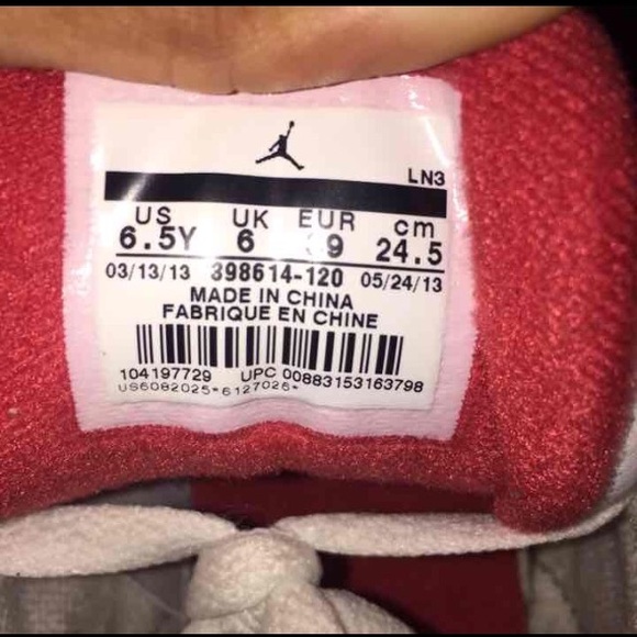 Jordan III Retro - Picture 2 of 3