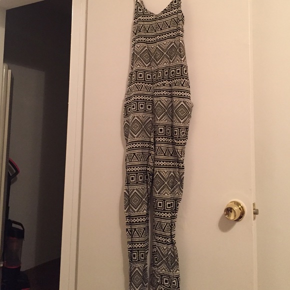 Romper - Picture 2 of 2