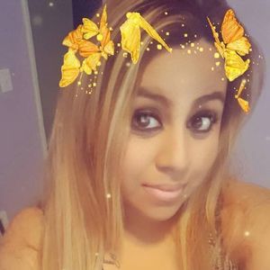 Meet your Posher, Liz