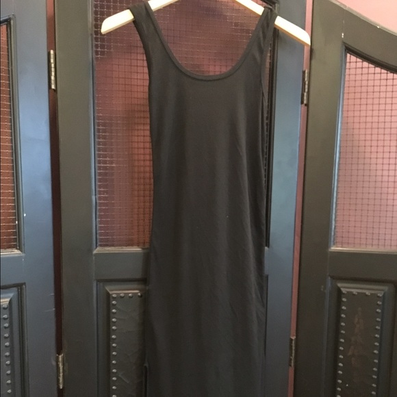 Beautifully sexy And simple black dress - Picture 1 of 4