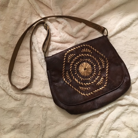 NWOT VINTAGE CROSSBODY W/ METALLIC WOVEN DETAIL🎒