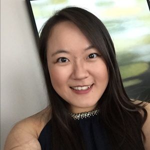 Meet your Posher, Elizabeth