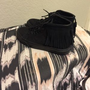 Sk8-Hi black suede Moccs